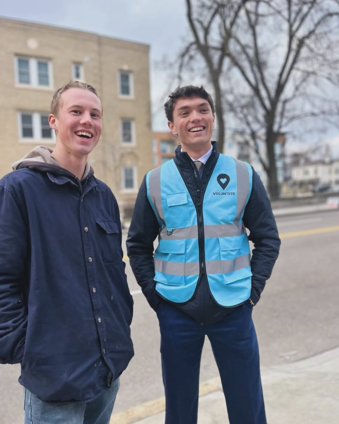 Advocates from Cincinnati Right to Life and Sidewalk Advocates for Life teams